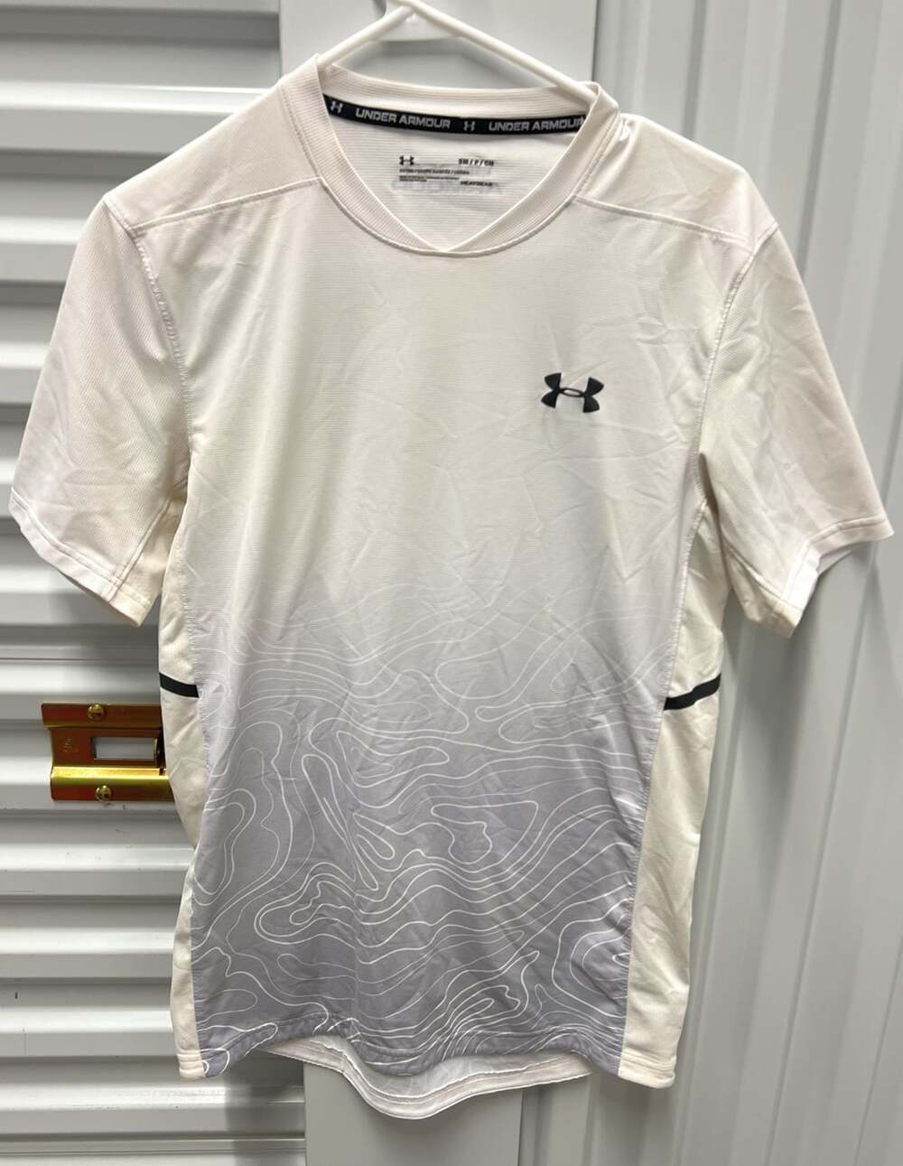 Under Armour HeatGear Fitted Short Sleeve Graphic Print T-Shirt Men's Size Small